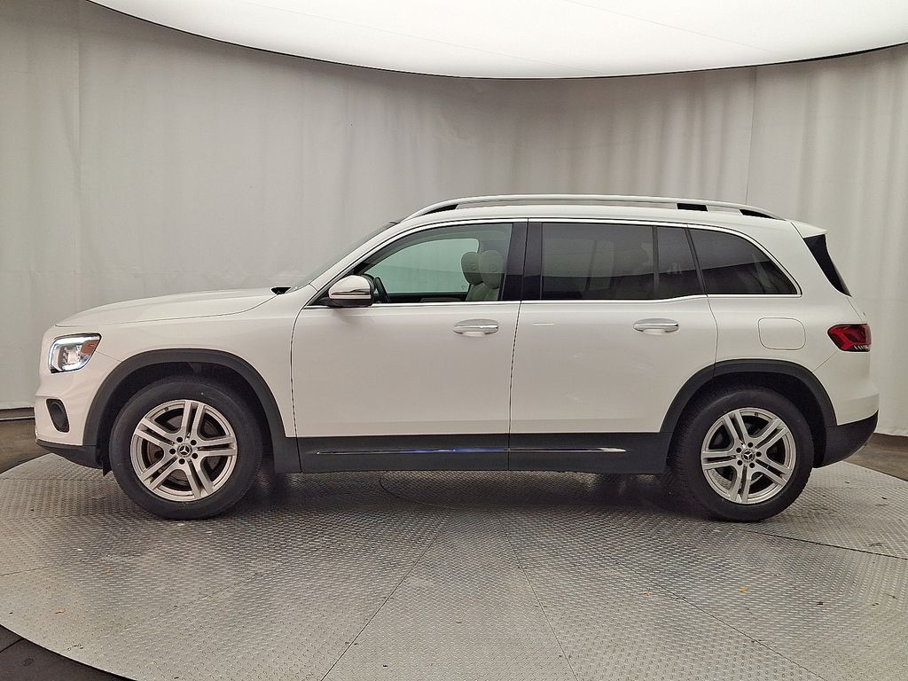 Thumbnail: 2020 Mercedes-Benz GLB - 7