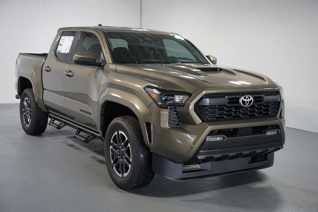 Thumbnail: 2025 Toyota Tacoma - 3