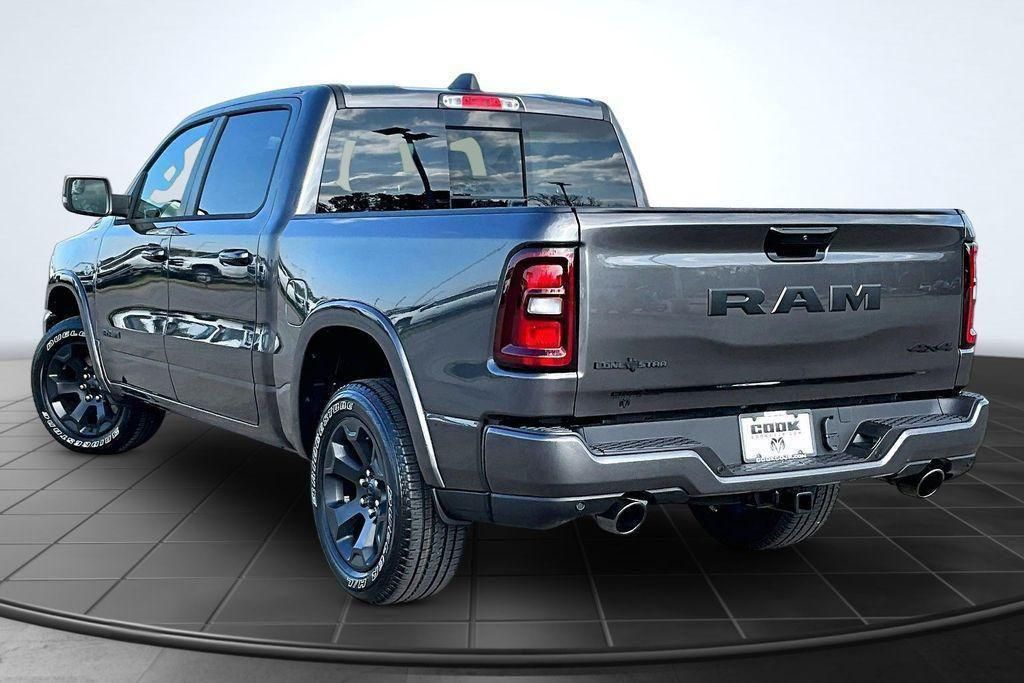 View vehicle photo 3