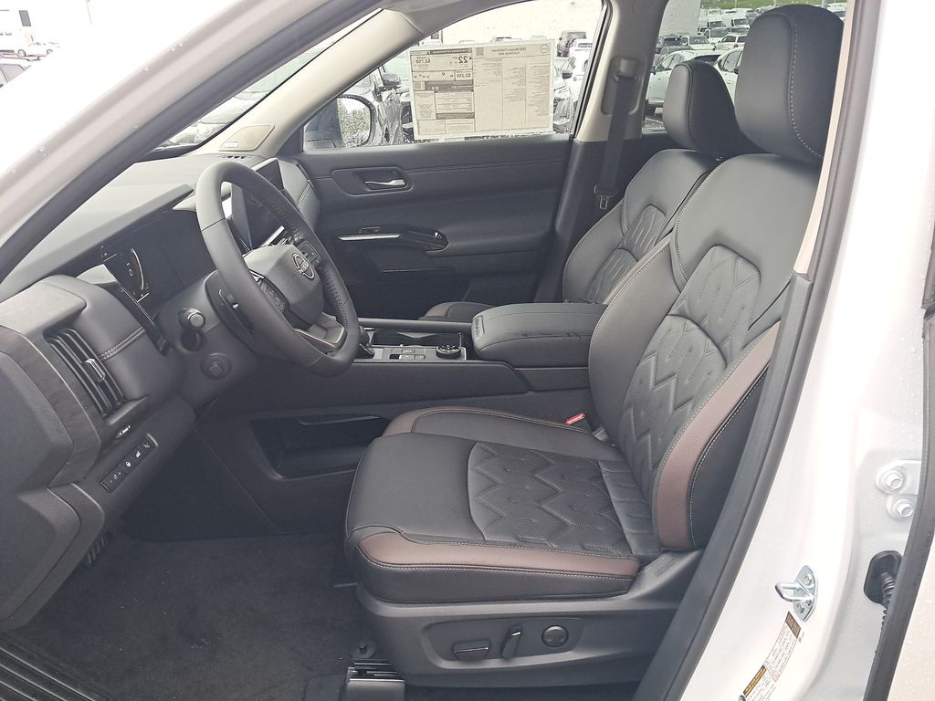 2026 Nissan Pathfinder Platinum White at South Hills Kia