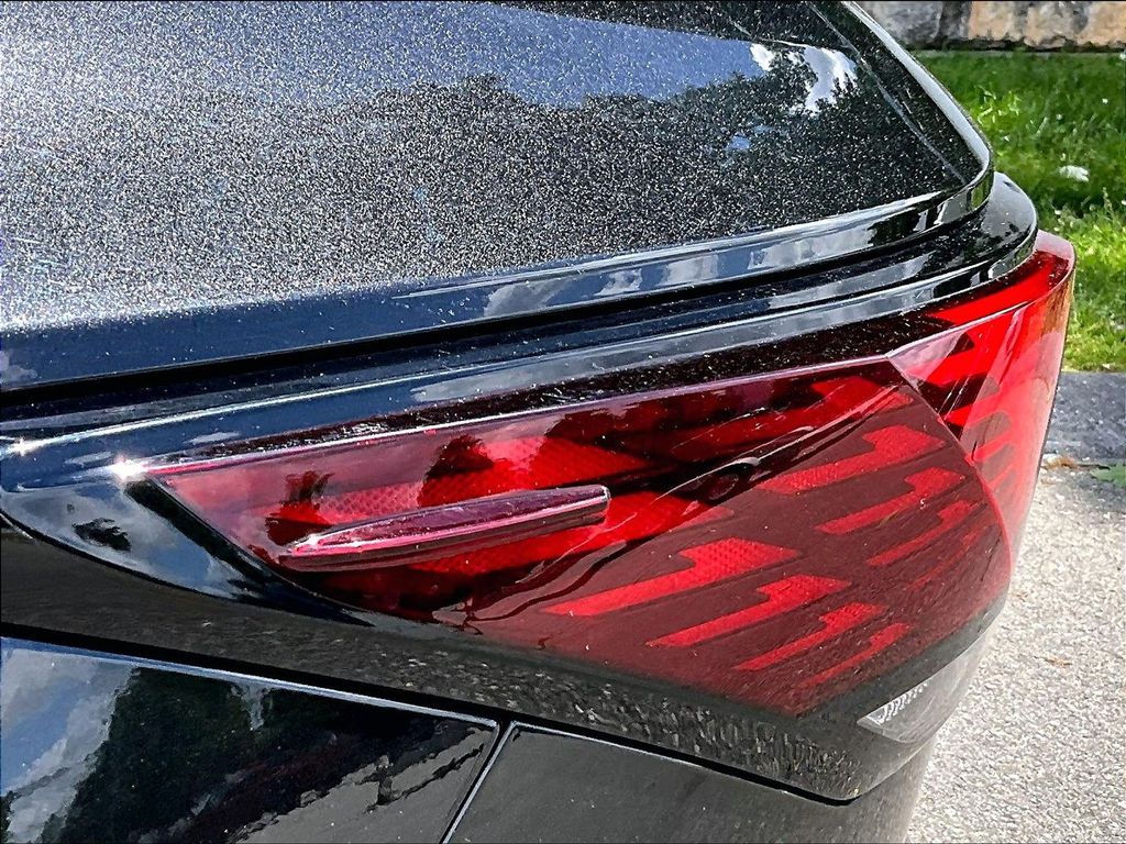 2024 Lexus RX — photo 34