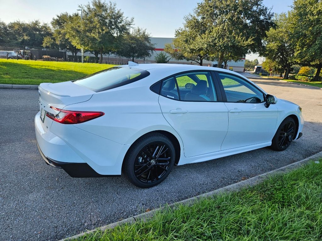 Thumbnail: 2025 Toyota Camry - 5