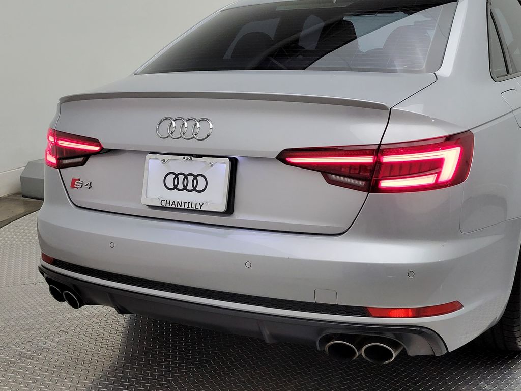 Thumbnail: 2019 Audi S4 - 7
