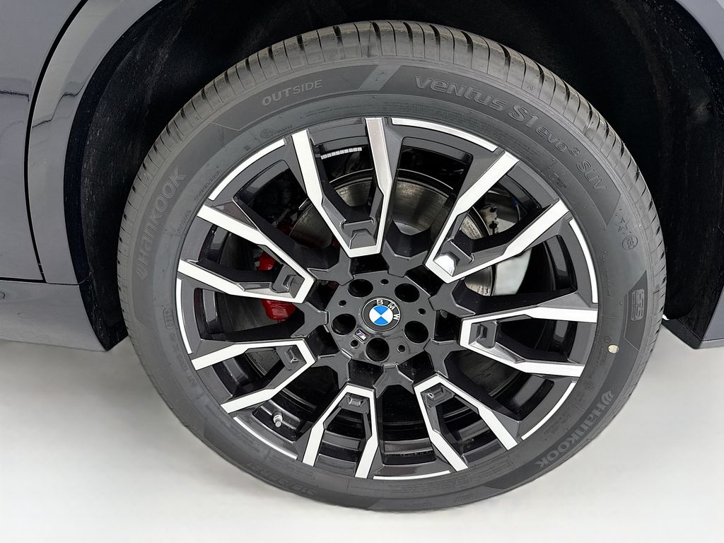 Thumbnail: 2026 BMW X5 - 30