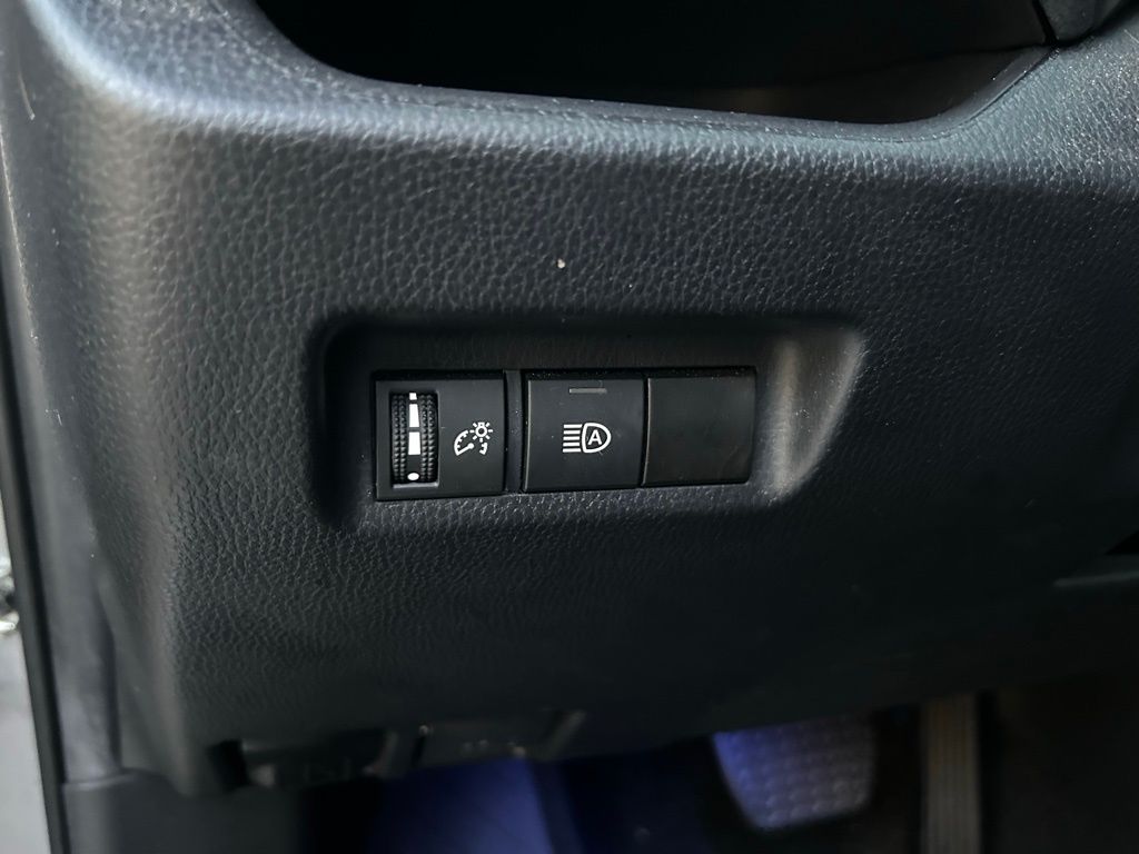 Thumbnail: 2024 Toyota RAV4 - 18
