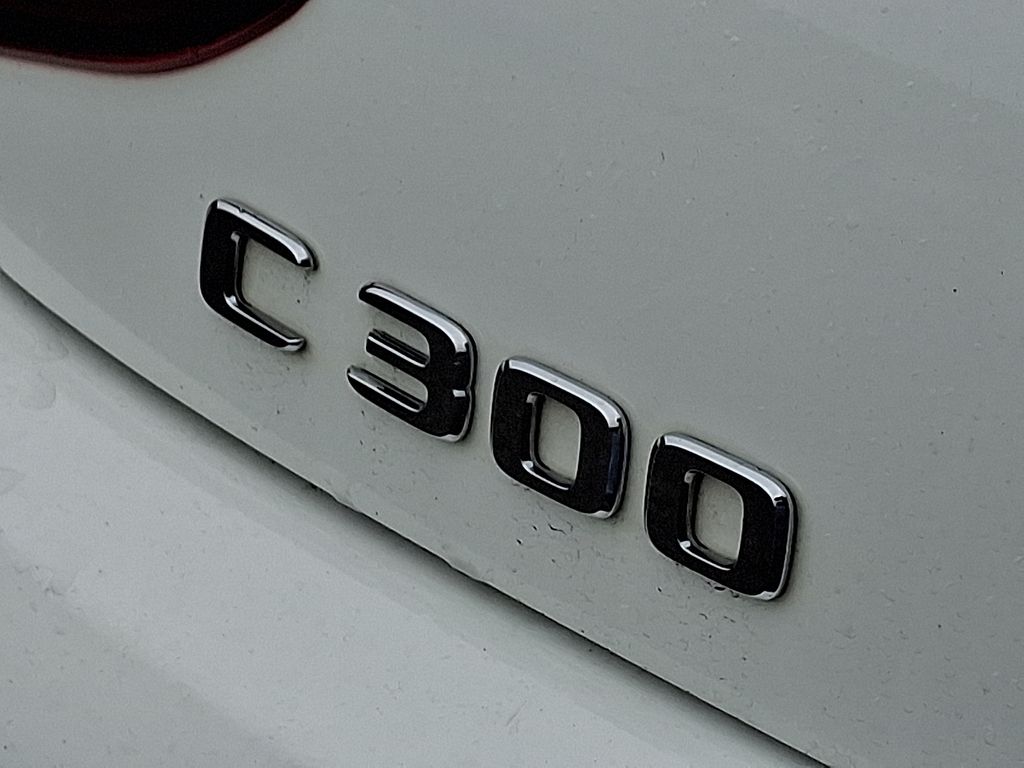 Thumbnail: 2018 Mercedes-Benz C-Class - 29