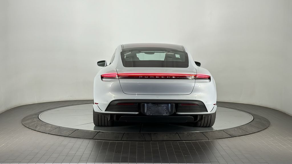 2021 Porsche Taycan 4S 6