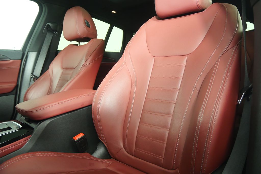 Thumbnail: 2025 BMW X4 - 11