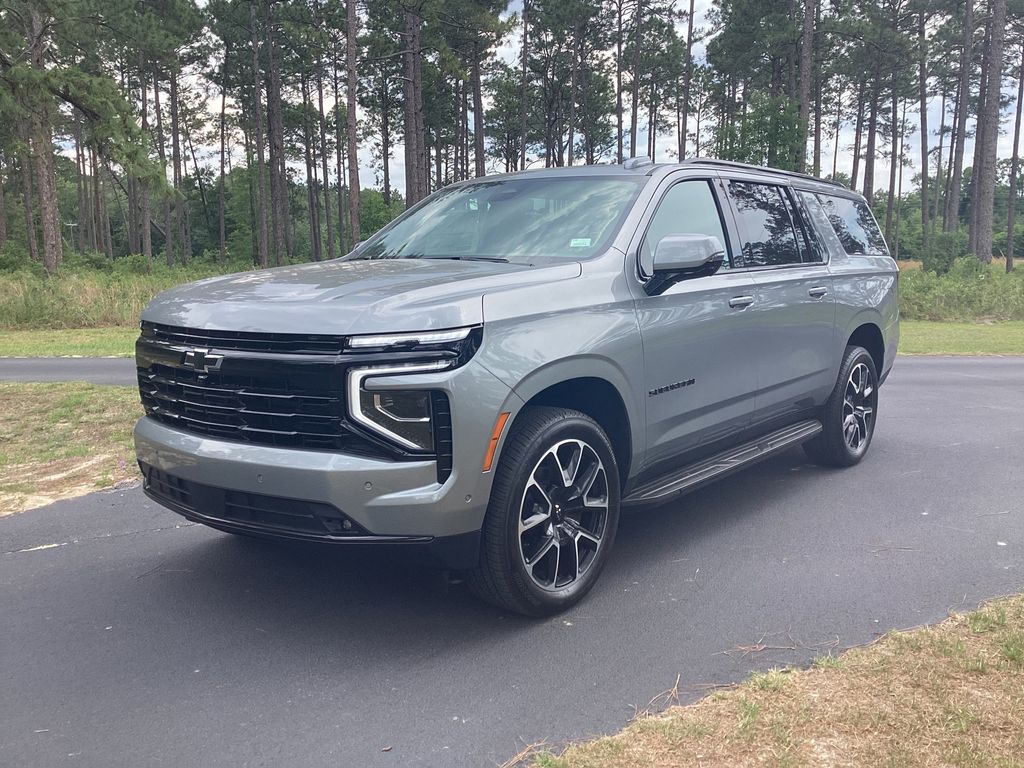 Sterling Gray Metallic 2026 Chevrolet Suburban RST RWD SUV / Crossover 4X2 Automatic