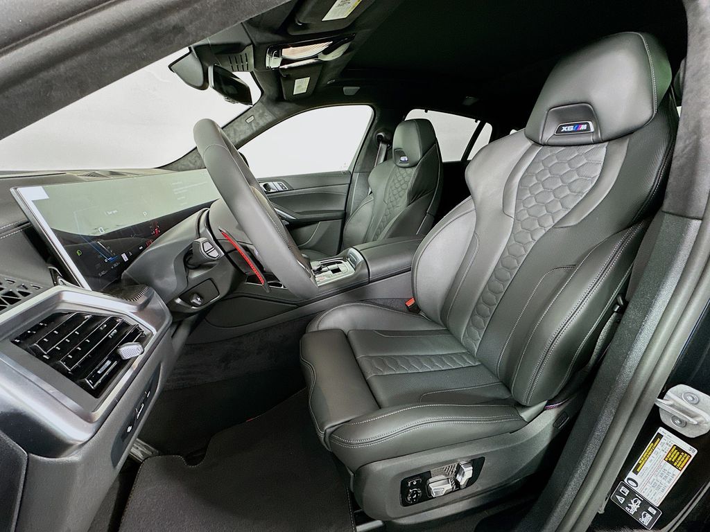 Thumbnail: 2026 BMW X6 - 16
