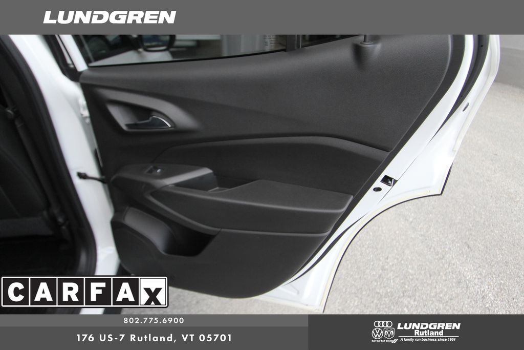 Used 2024 Chevrolet Trax SUV