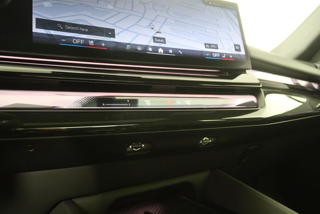 Thumbnail: 2024 BMW 5 Series - 28