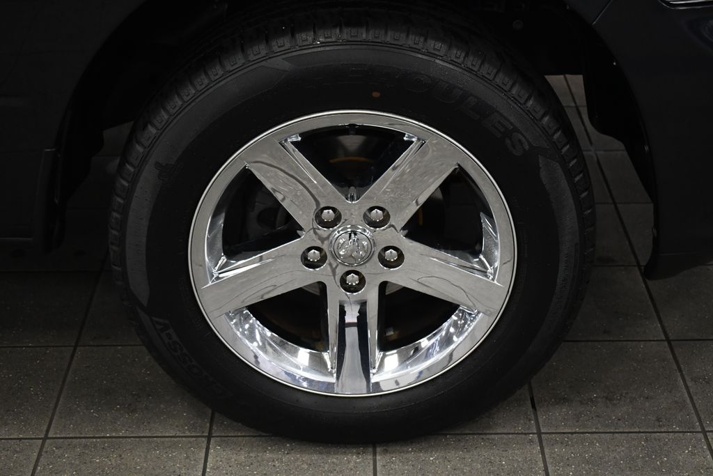 Thumbnail: 2017 RAM 1500 - 28