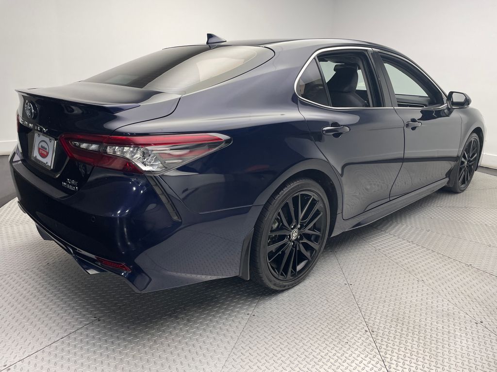 2022 Toyota Camry XSE 5