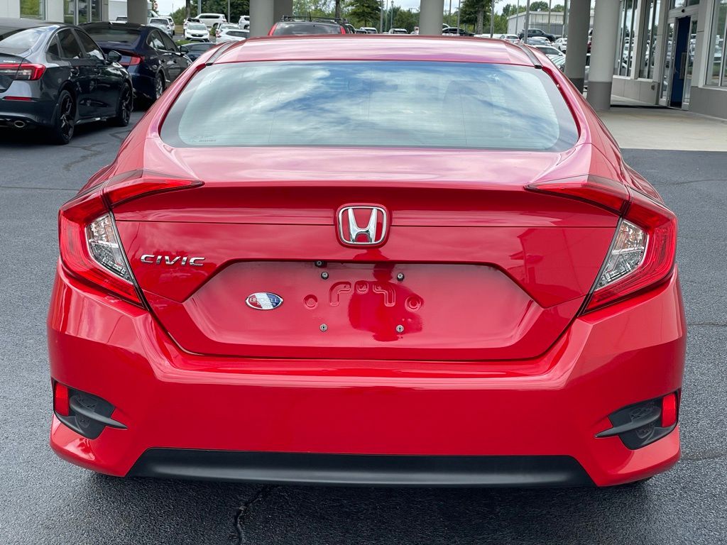 Thumbnail: 2018 Honda Civic - 4
