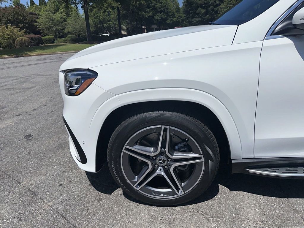 2025 Mercedes-Benz GLS GLS 450 12