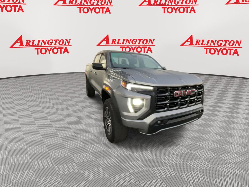 View vehicle photo 2