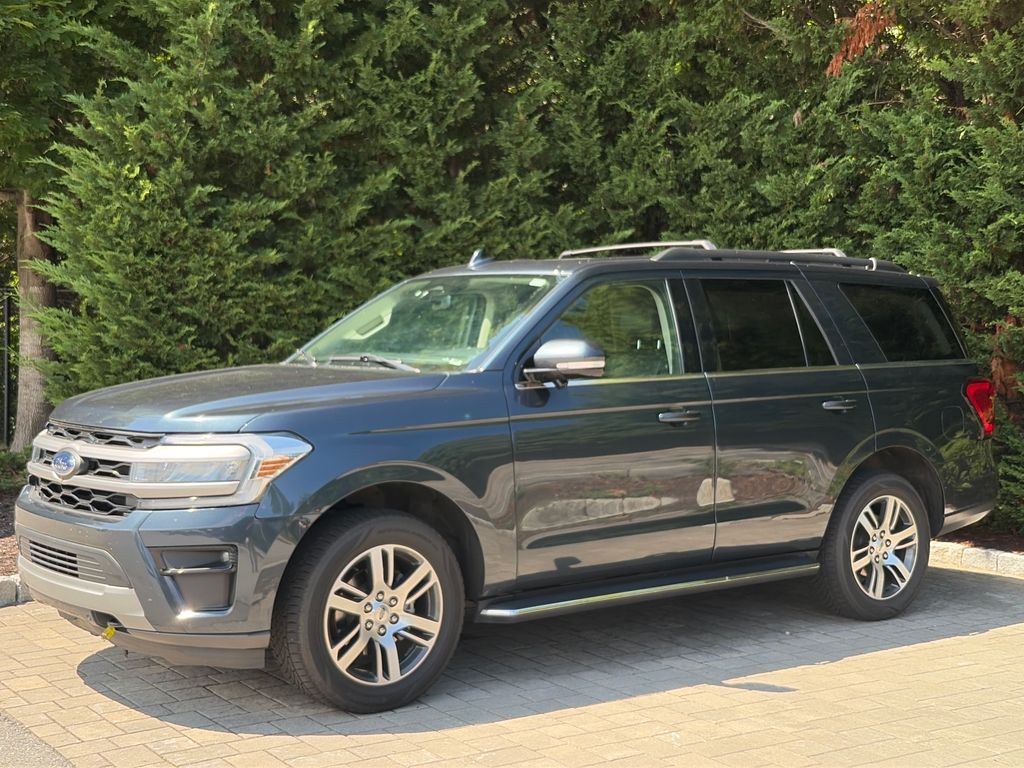 Blue Metallic 2023 Ford Expedition SUV / Crossover Four-Wheel Drive Automatic