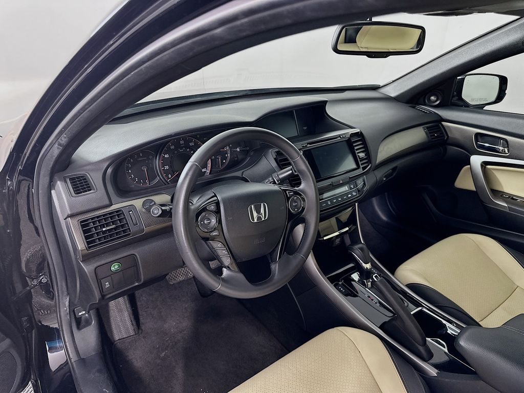 Thumbnail: 2017 Honda Accord - 9