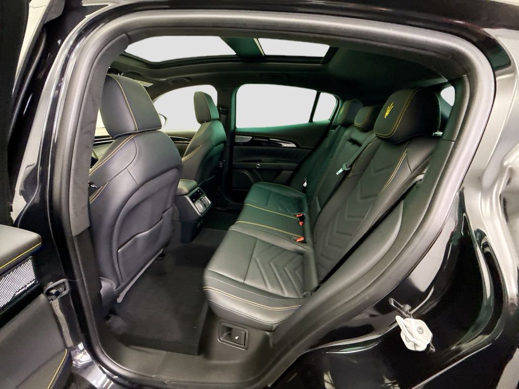 Thumbnail: 2023 Maserati Grecale - 20