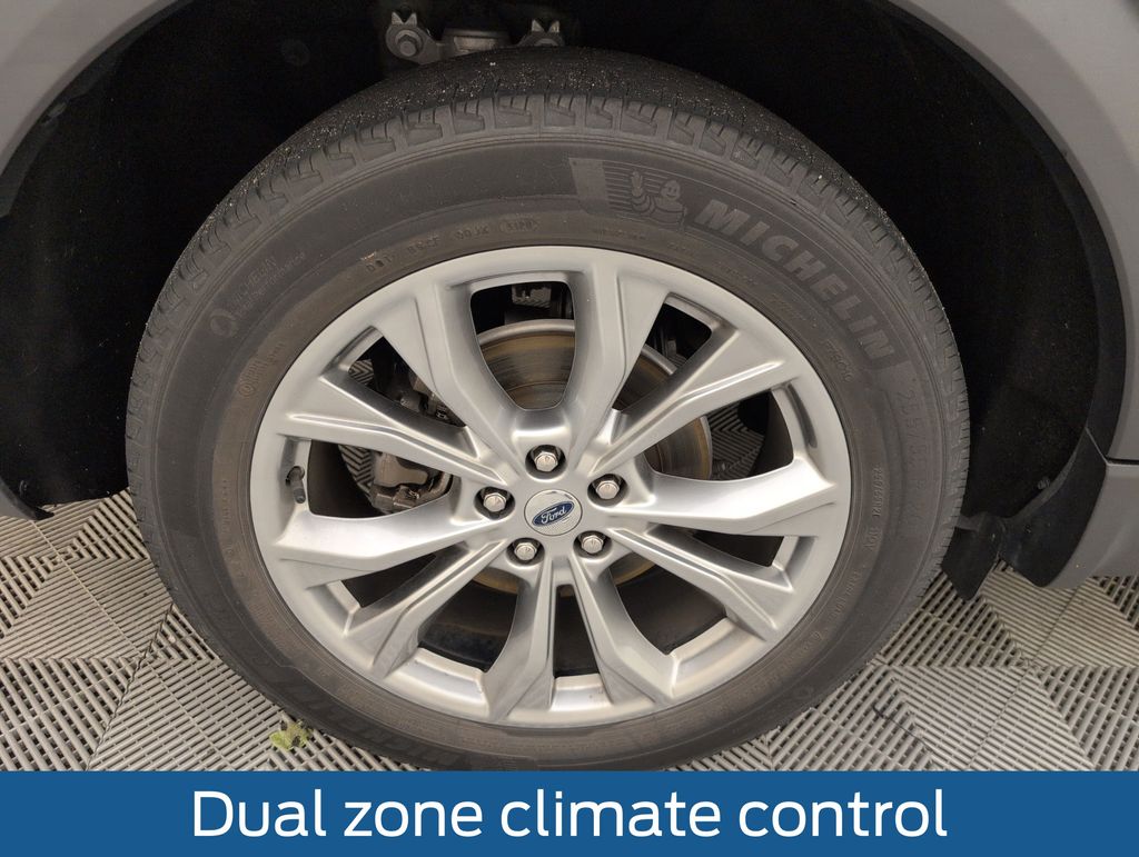 Certified Used 2020 Black Ford Limited image 16