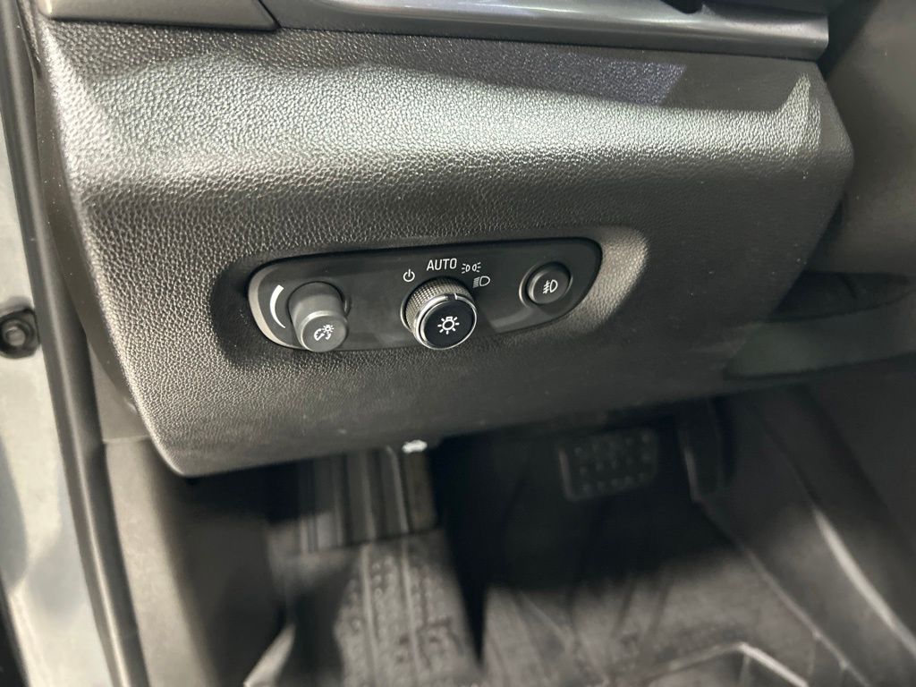 used 2019 Chevrolet Traverse car, priced at $19,457