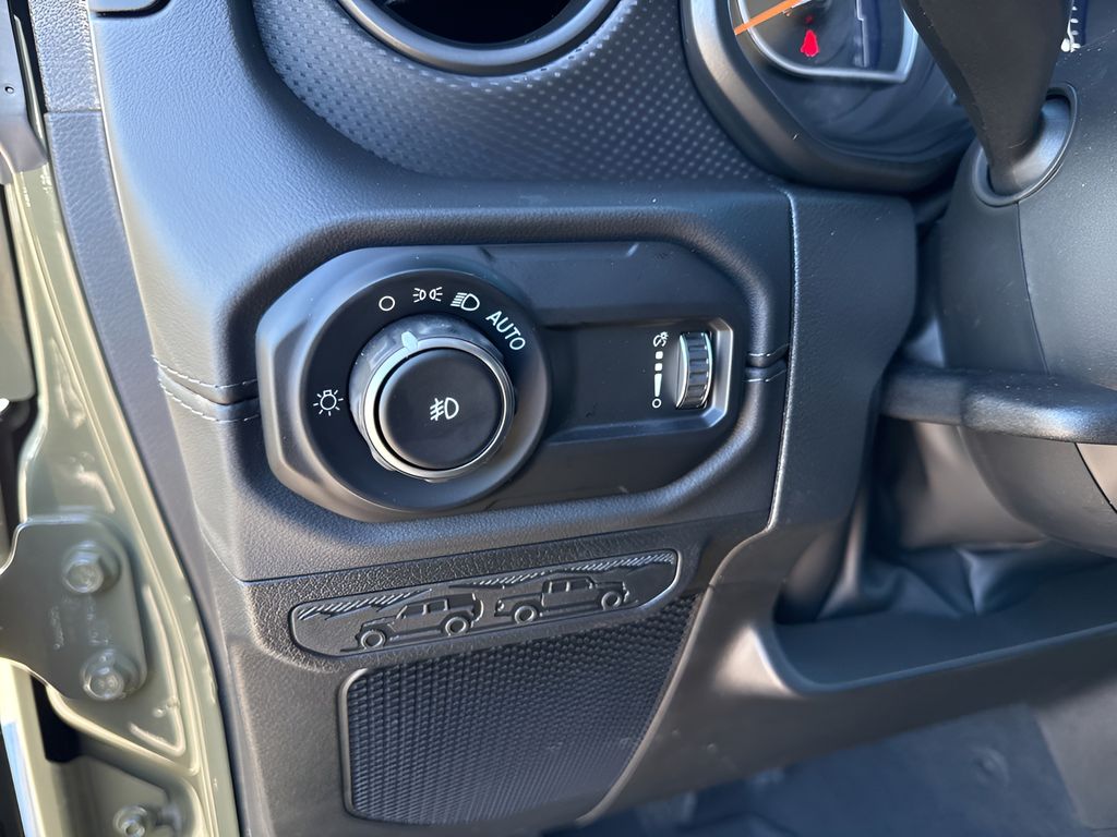 Used Car 2025 Jeep Wrangler  Rubicon X For Sale Under $60,000 In Austin, Texas