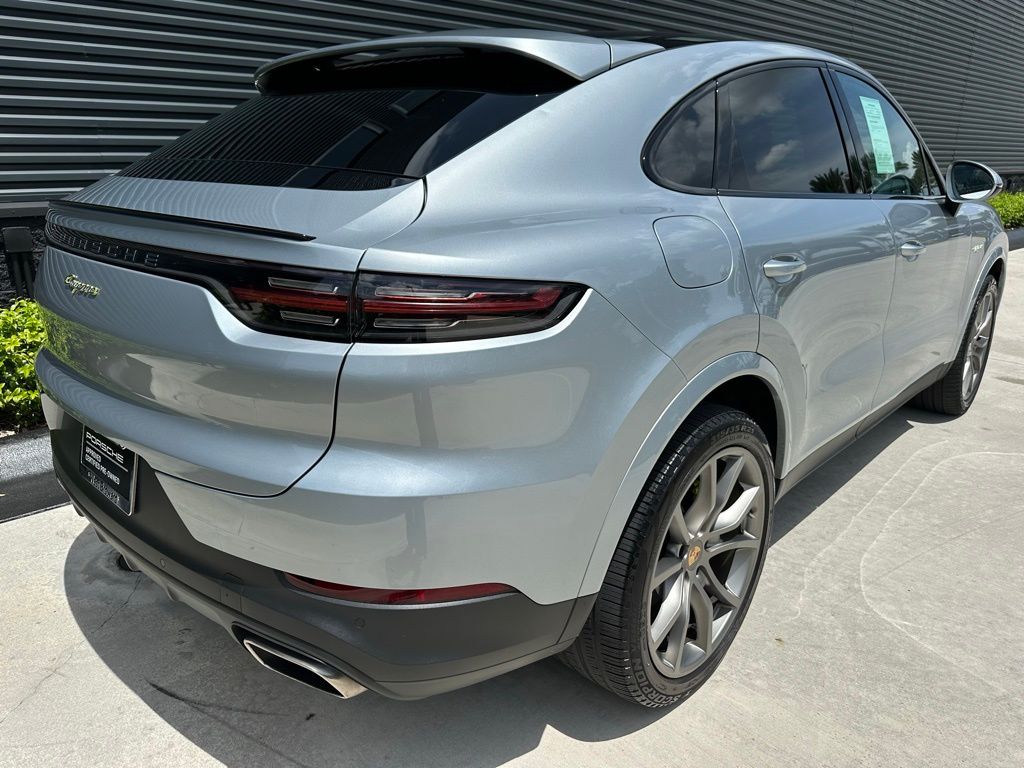 Thumbnail: 2023 Porsche  - 9