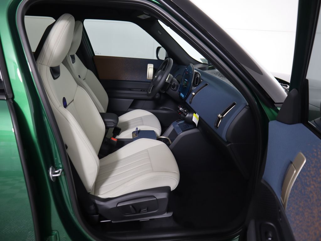 Thumbnail: 2026 MINI Cooper Countryman - 21