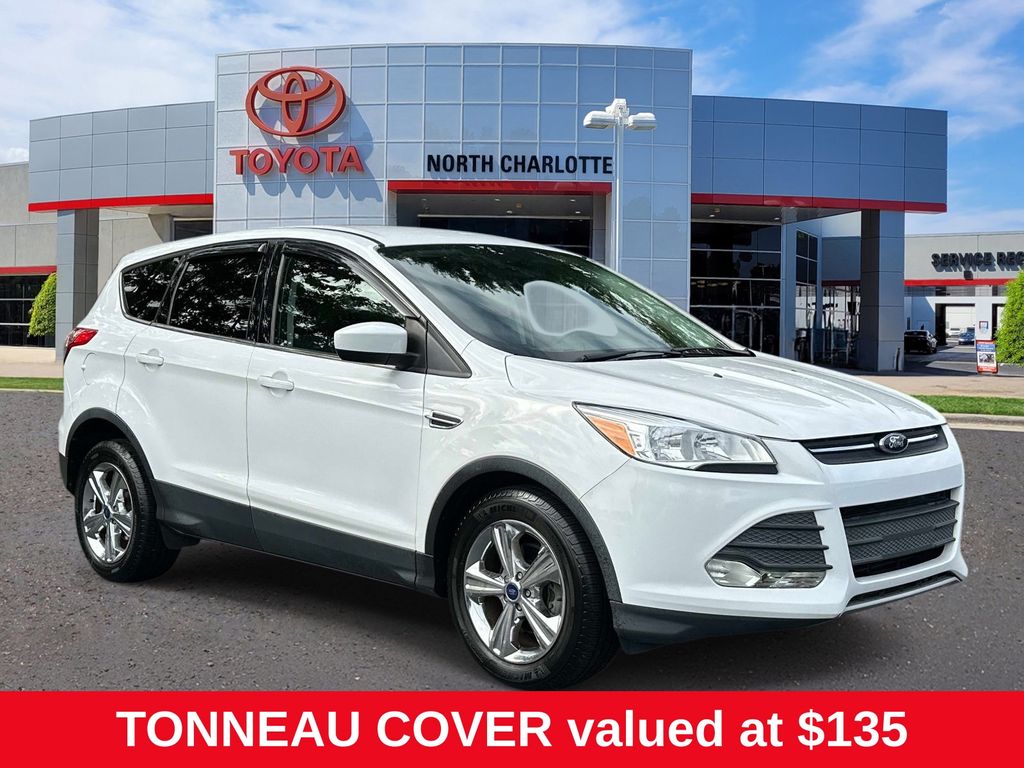 Oxford White 2014 Ford Escape SUV / Crossover Front-Wheel Drive 6-Speed Automatic
