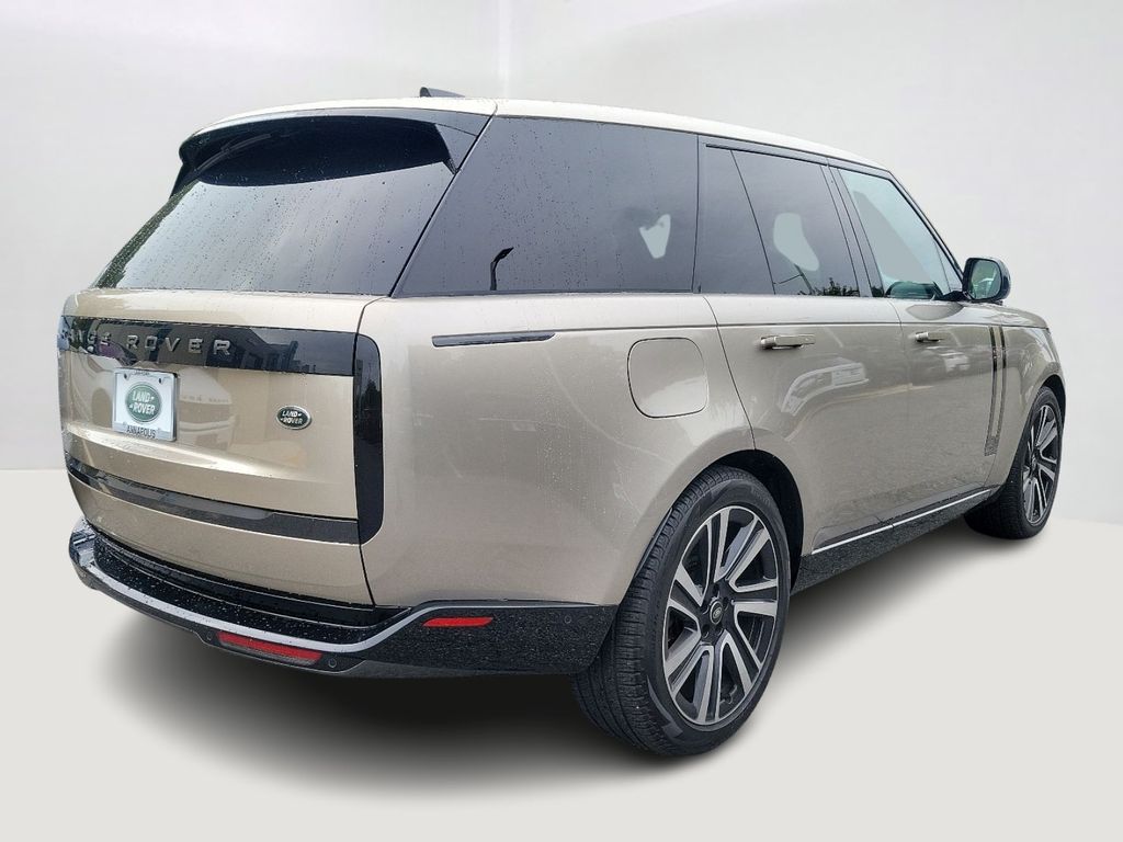 2023 Land Rover Range Rover SE 5