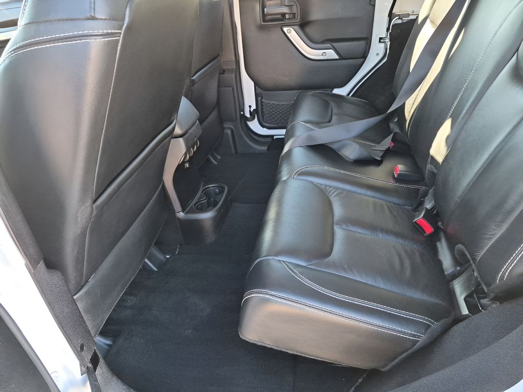 Used Car 2014 Jeep Wrangler  Unlimited Sahara For Sale Under $20,000 In Austin, Texas