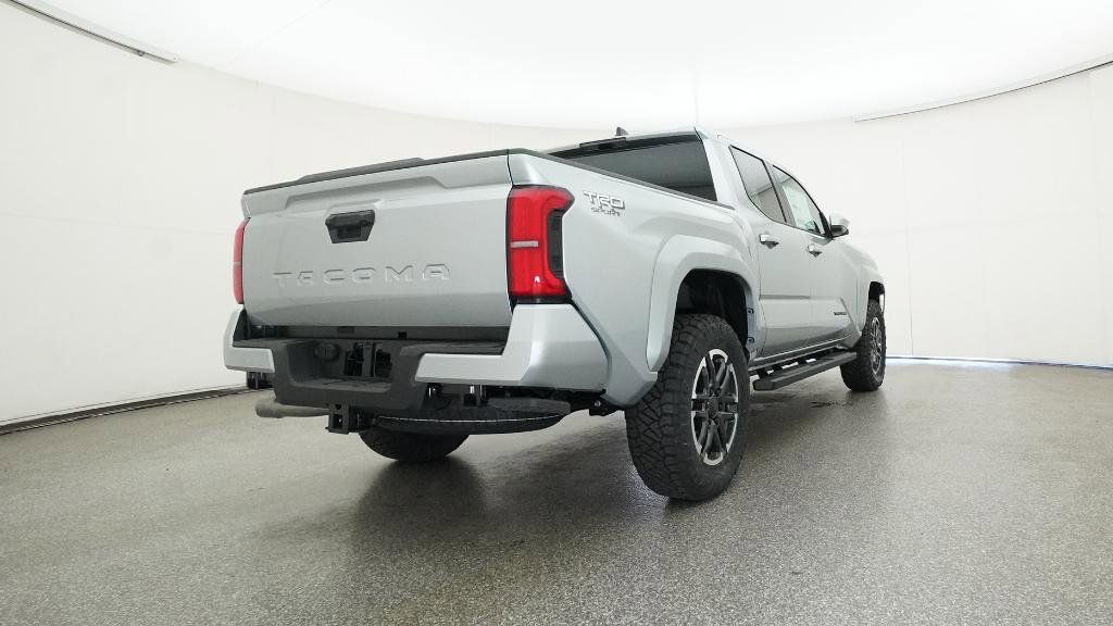 Thumbnail: 2025 Toyota Tacoma - 31
