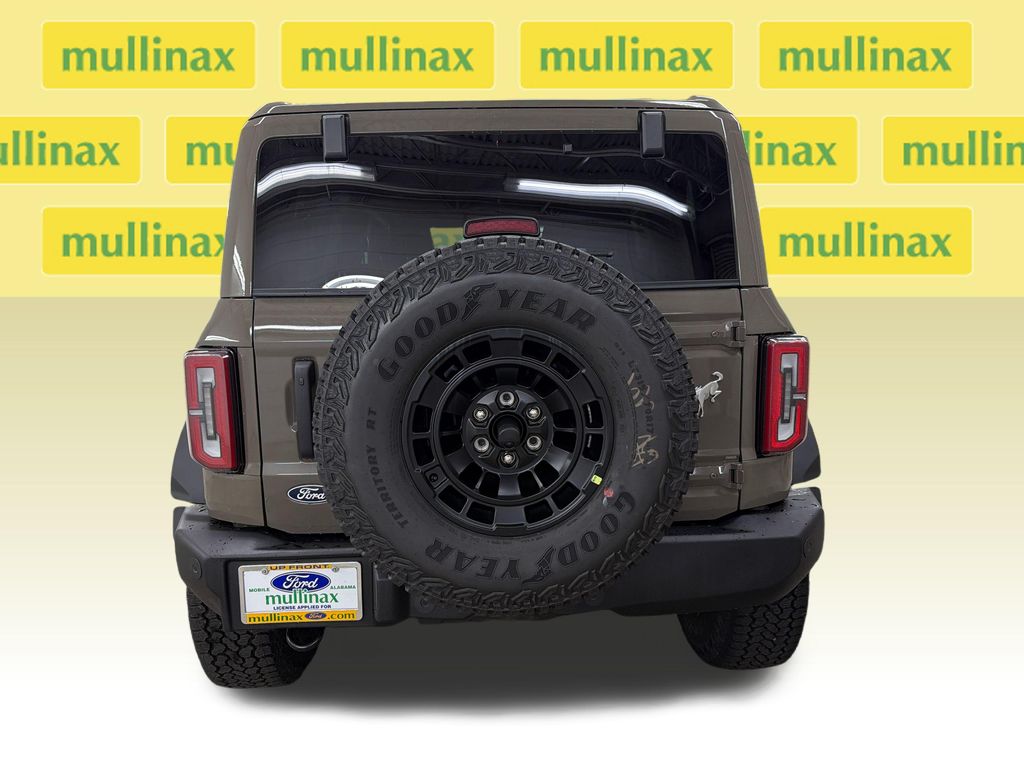 New 2026 Gray Ford Outer Banks image 7
