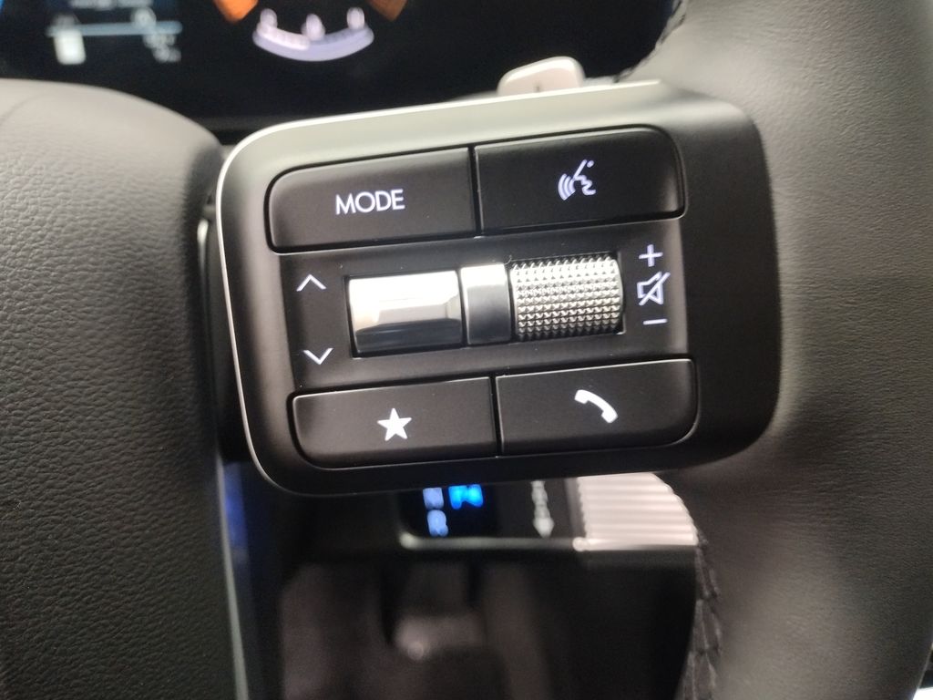 2025 Hyundai Santa Fe SE