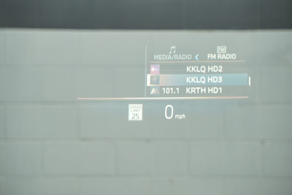 Thumbnail: 2026 BMW iX - 8