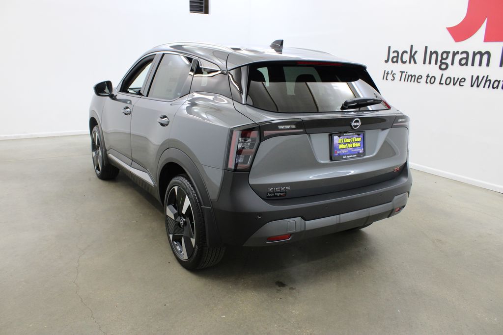 new 2026 Nissan Kicks car, priced at $29,690