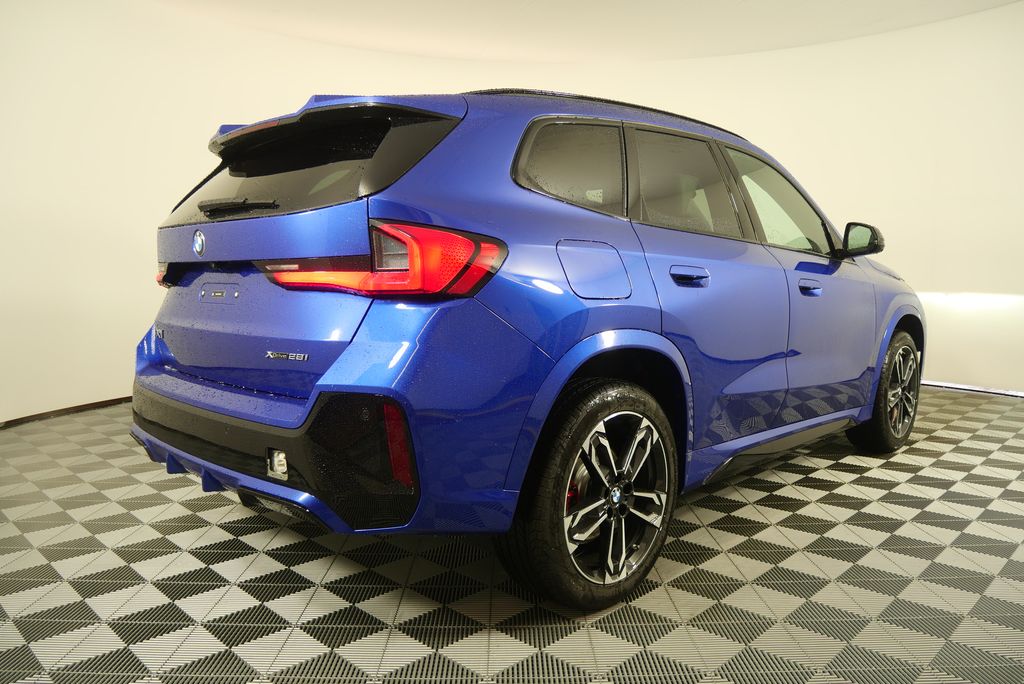 2025 BMW X1 xDrive28i 3
