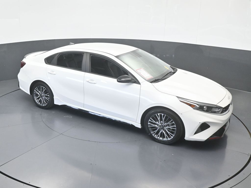 Used 2024 Snow White Pearl Kia GT-Line image 52
