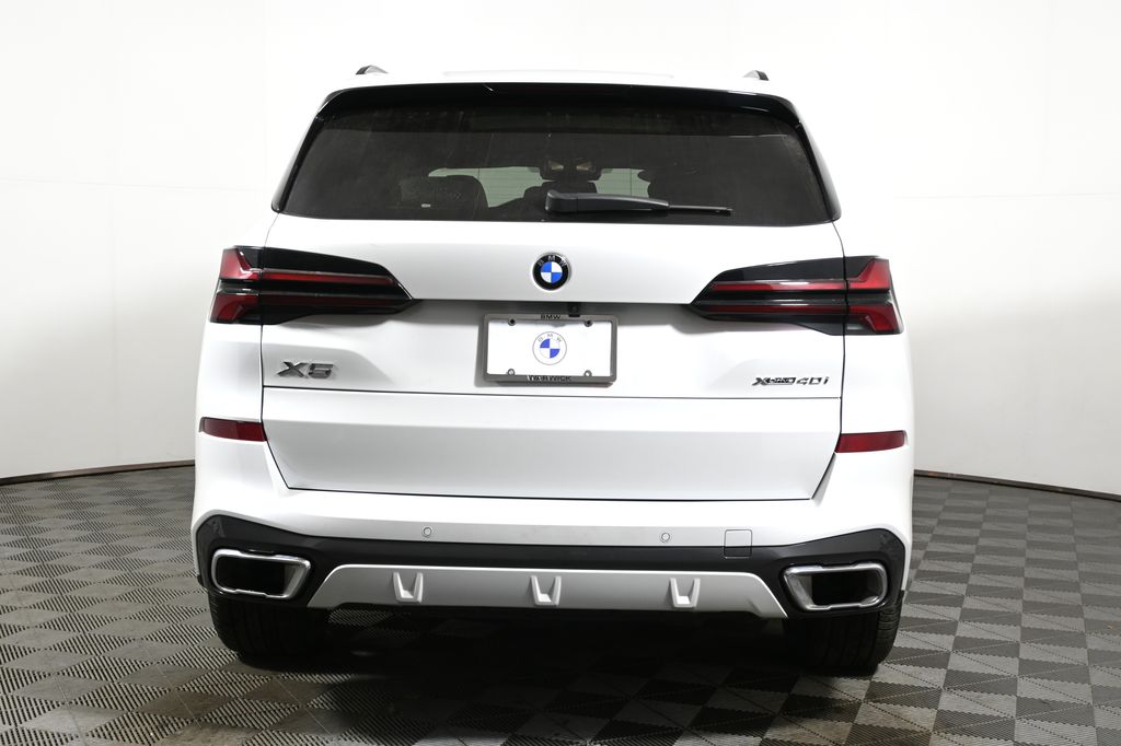 Thumbnail: 2024 BMW X5 - 6