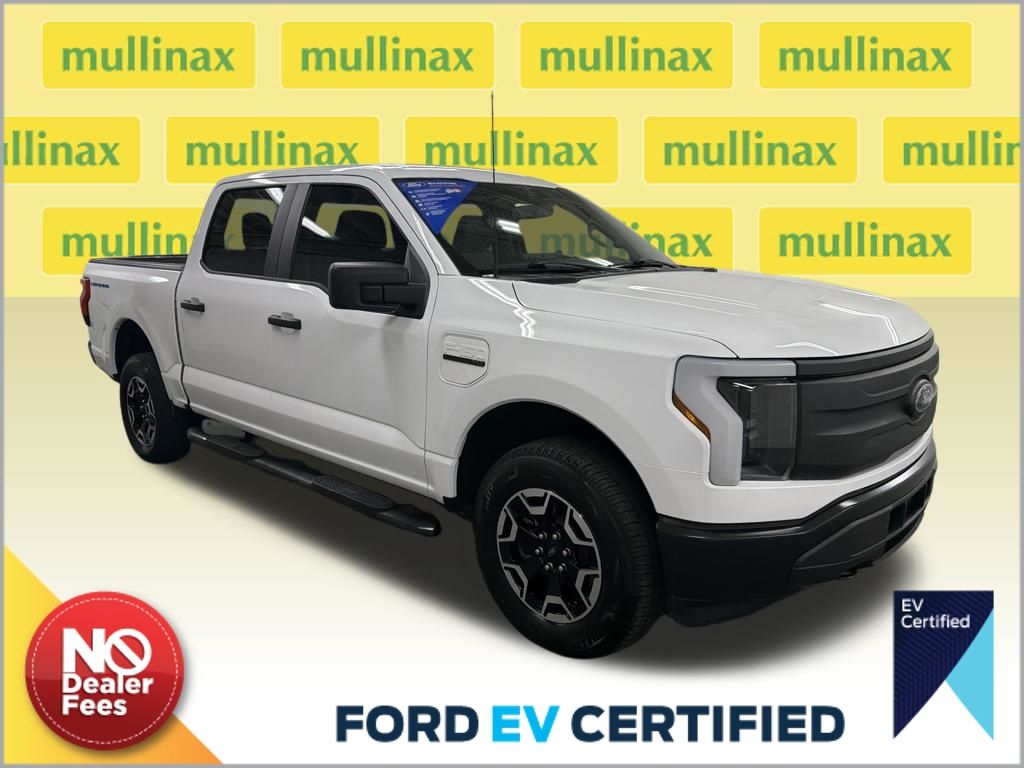 2023 Ford F-150 Lightning Pro SuperCrew AWD
