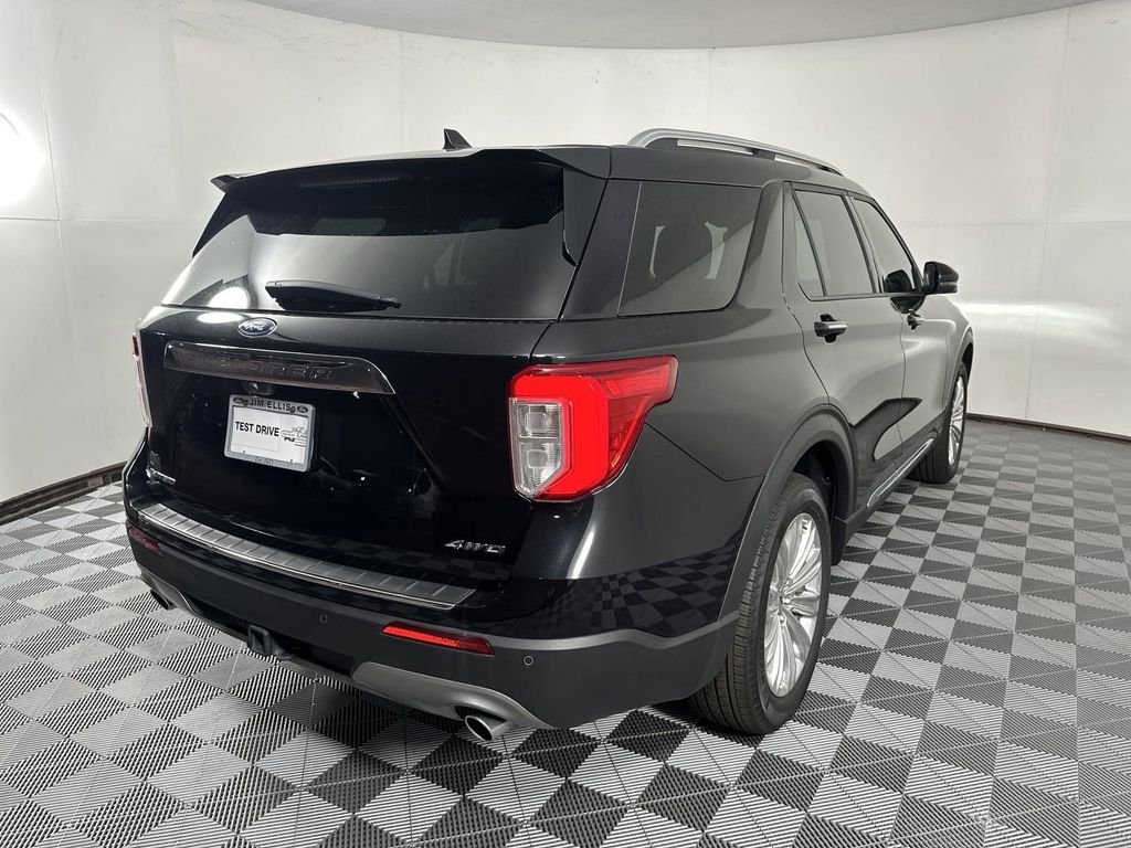 2023 Ford Explorer Limited 7