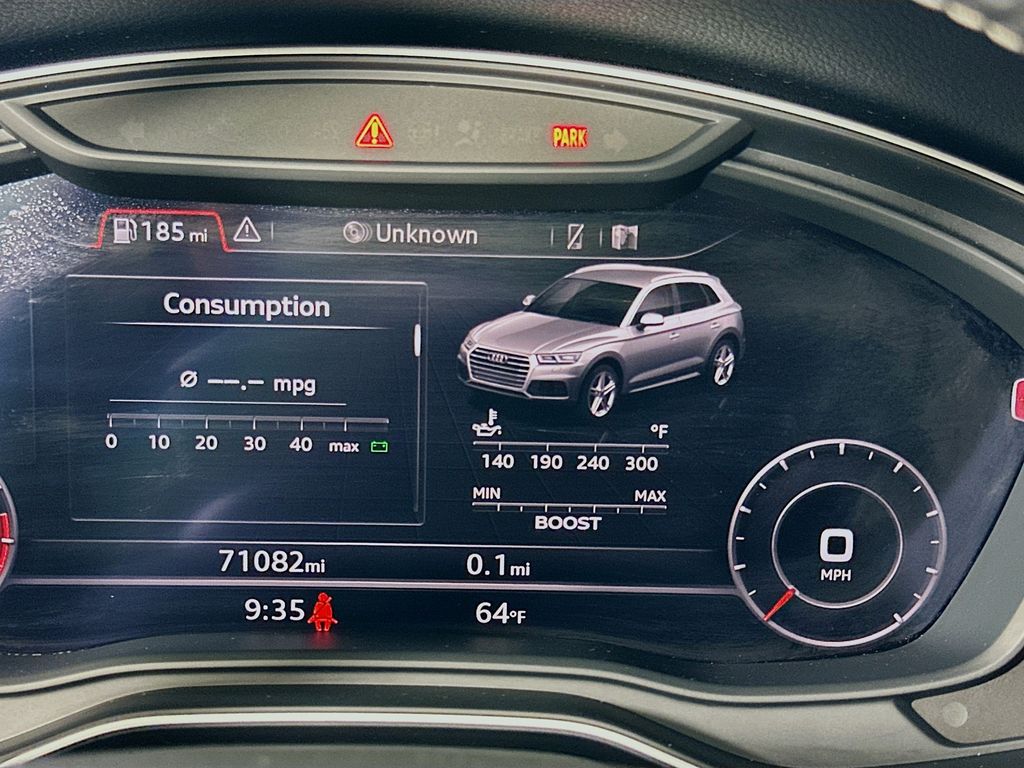 Thumbnail: 2020 Audi SQ5 - 12