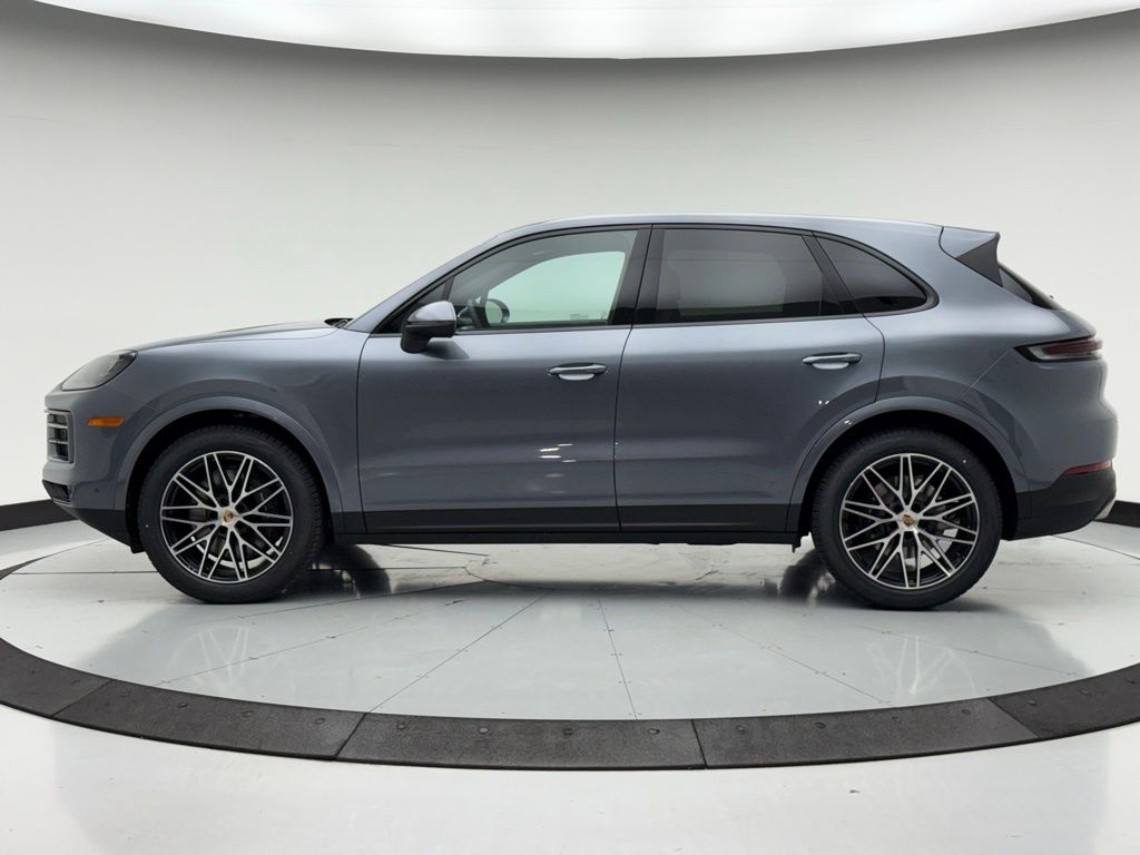 Thumbnail: 2026 Porsche Cayenne - 2