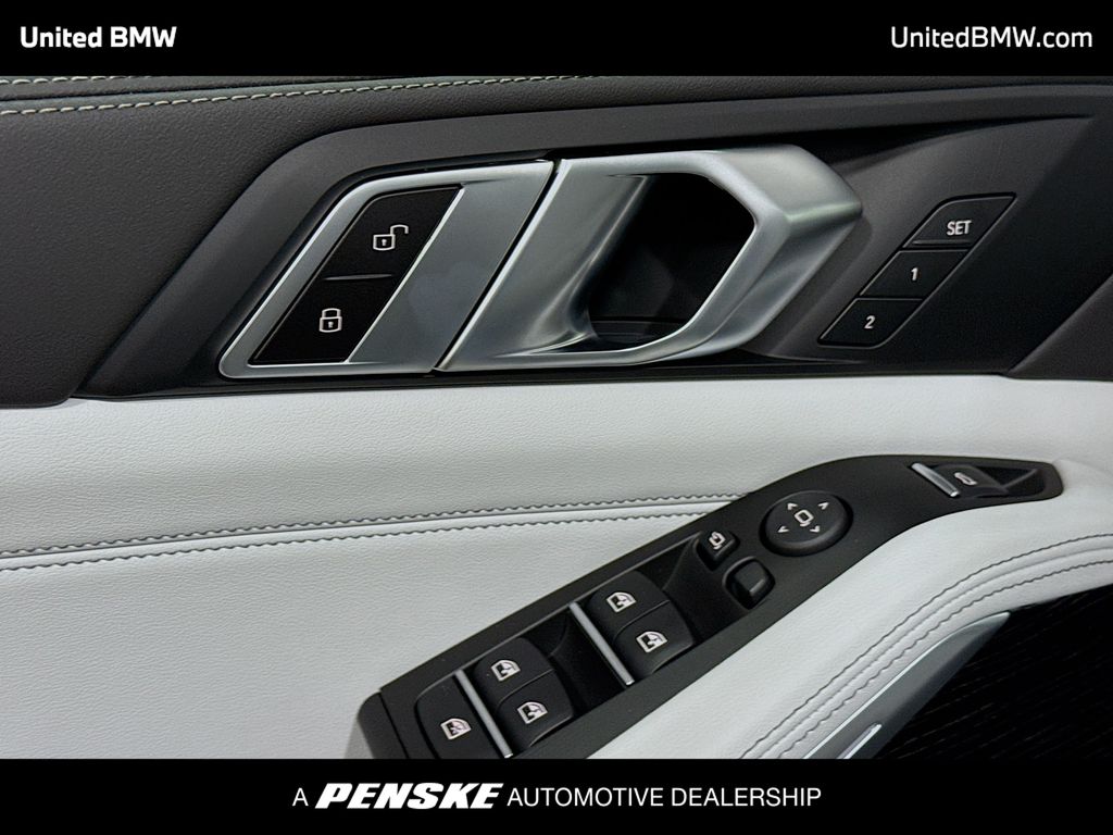 Thumbnail: 2026 BMW X5 - 3