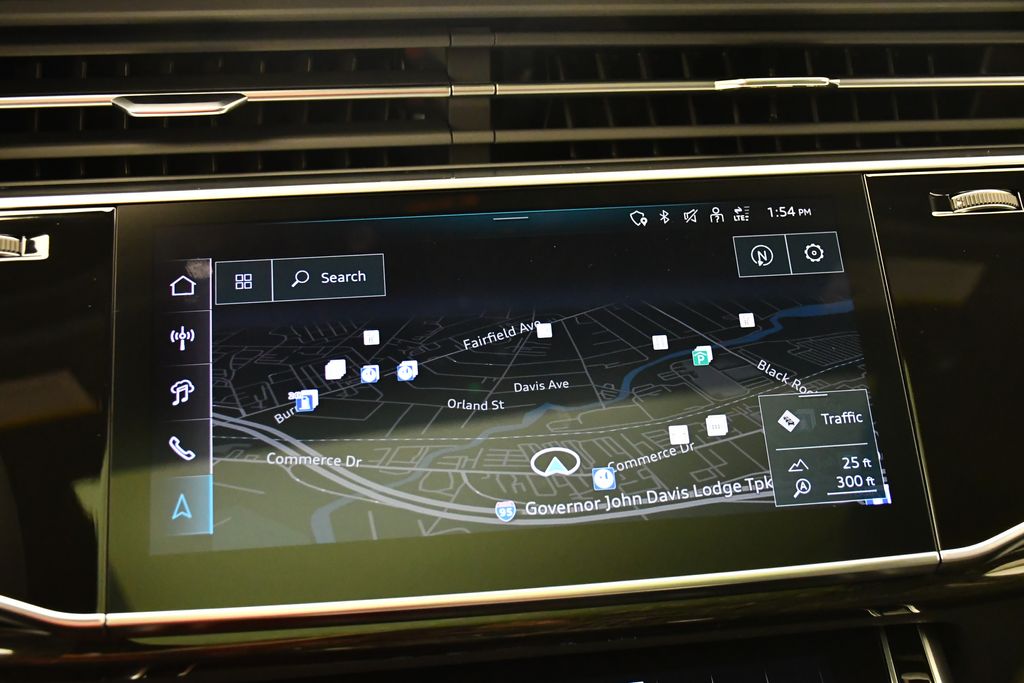 Thumbnail: 2026 Audi Q7 - 26