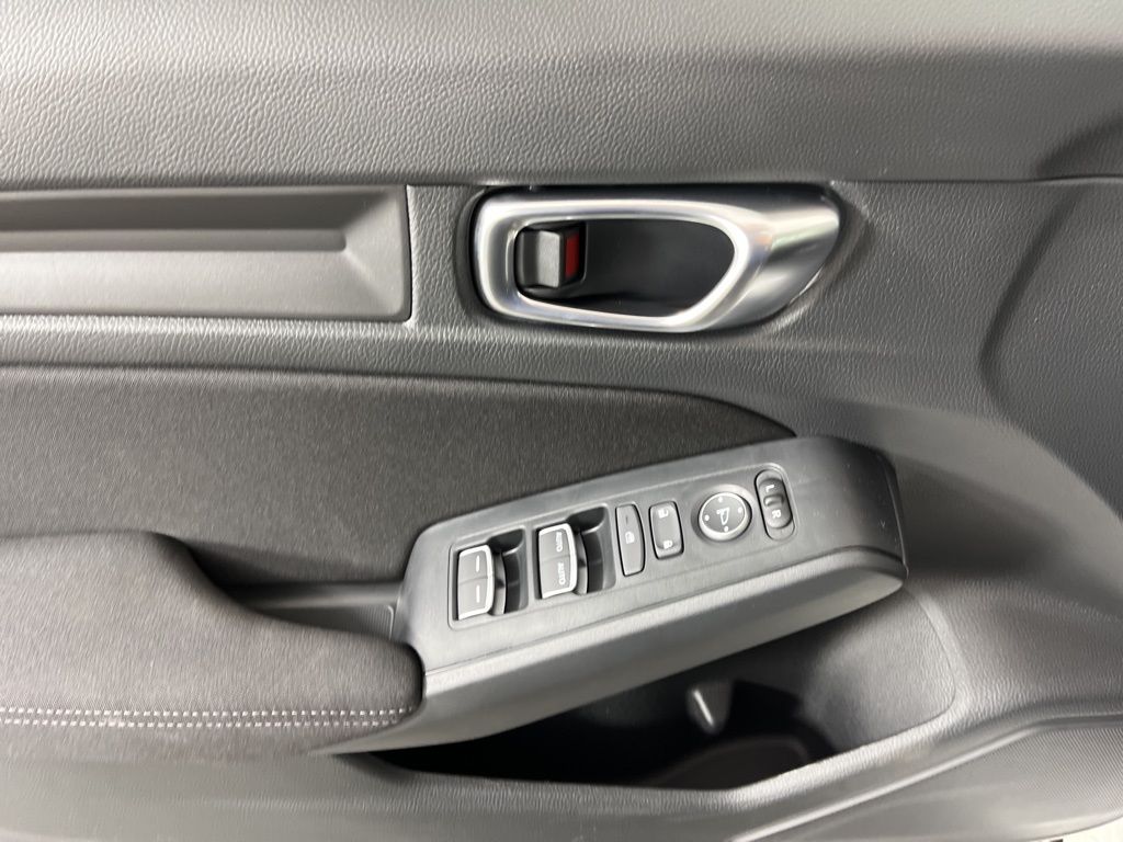 Thumbnail: 2026 Honda Civic - 25