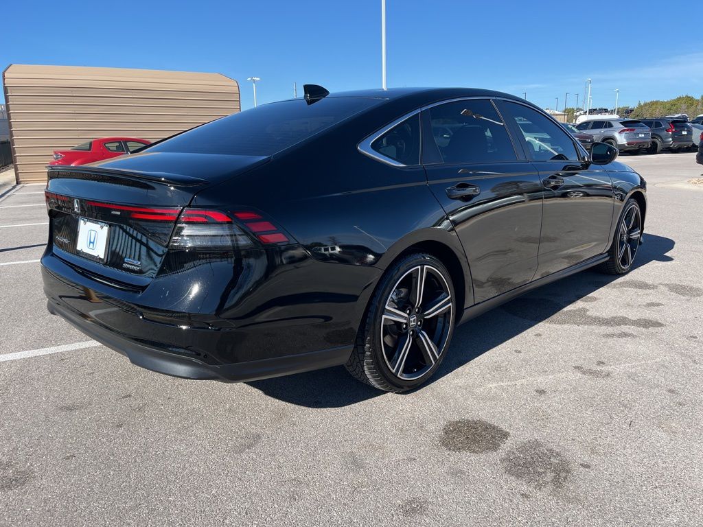 Thumbnail: 2024 Honda Accord - 4