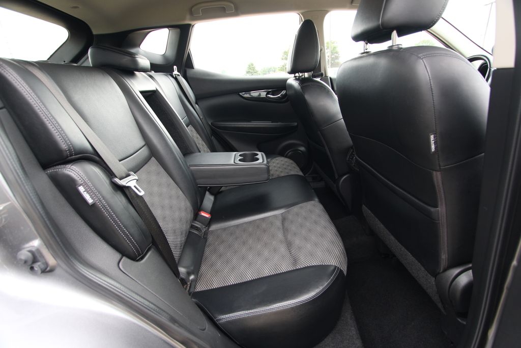Used 2022 Nissan Rogue Sport SUV