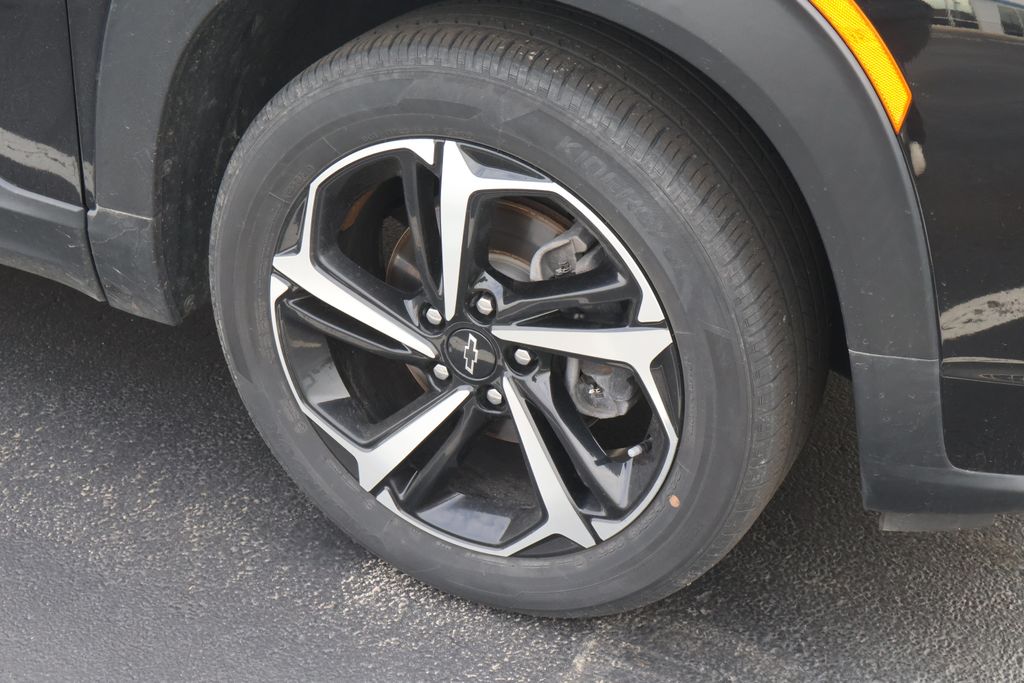 Thumbnail: 2021 Chevrolet TrailBlazer - 8